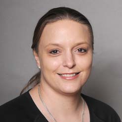 Niki Bray Blogger profile